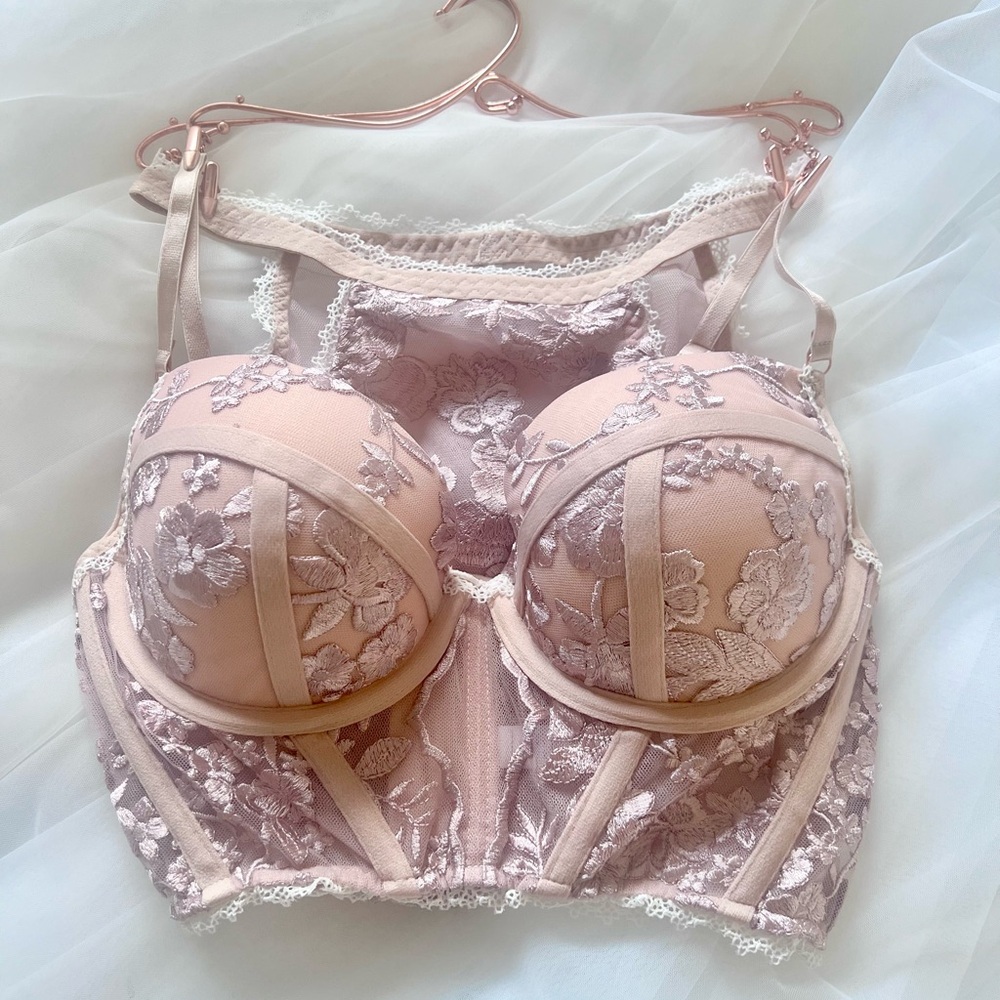 Floral Lace Bustier in Blush